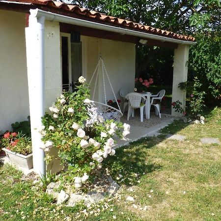 Appartement Les Deux Riviéres à Les Touches-de-Périgny Extérieur photo